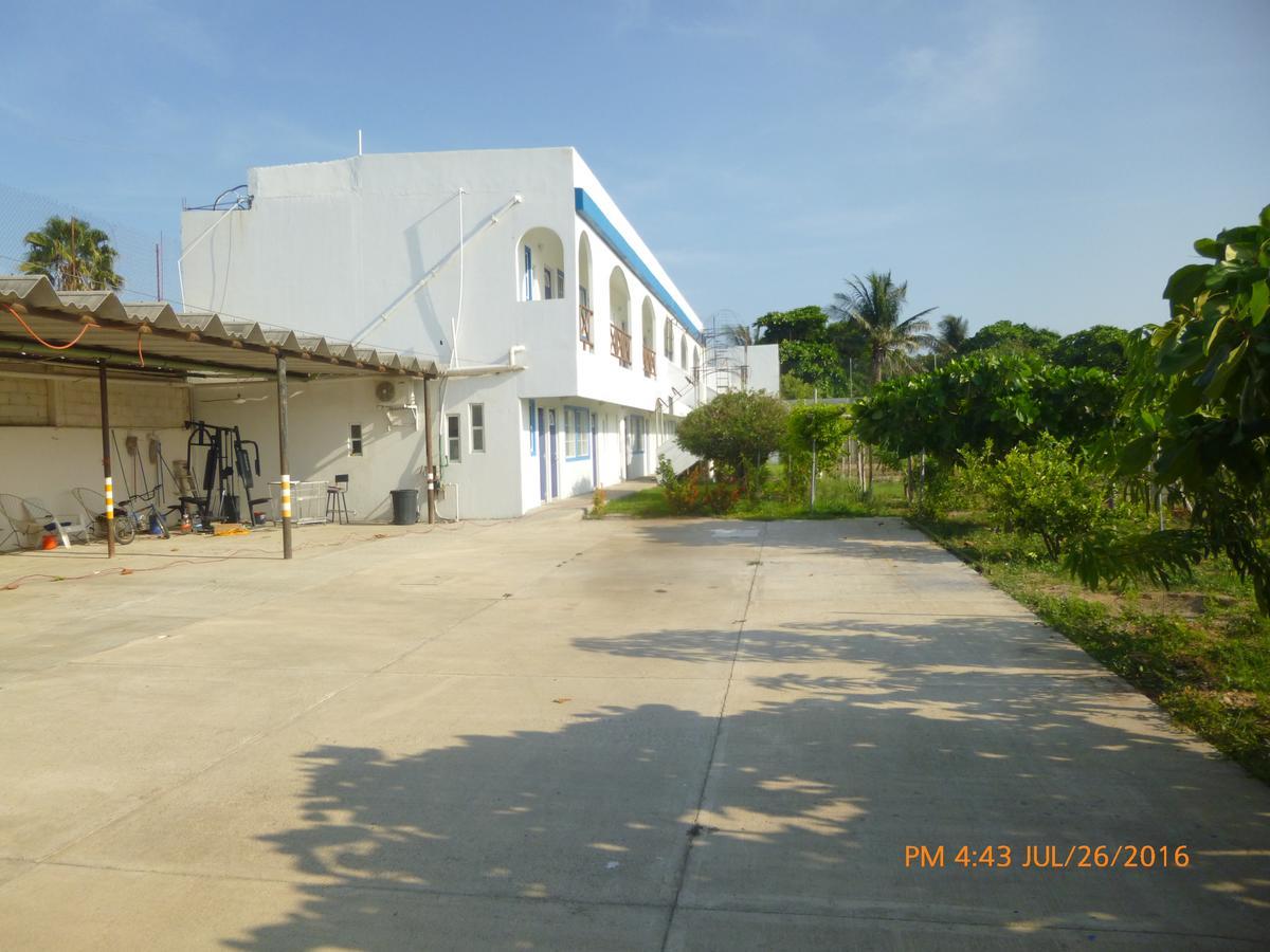 Hotel Y Suites Del Pacifico Salina Cruz Exterior foto